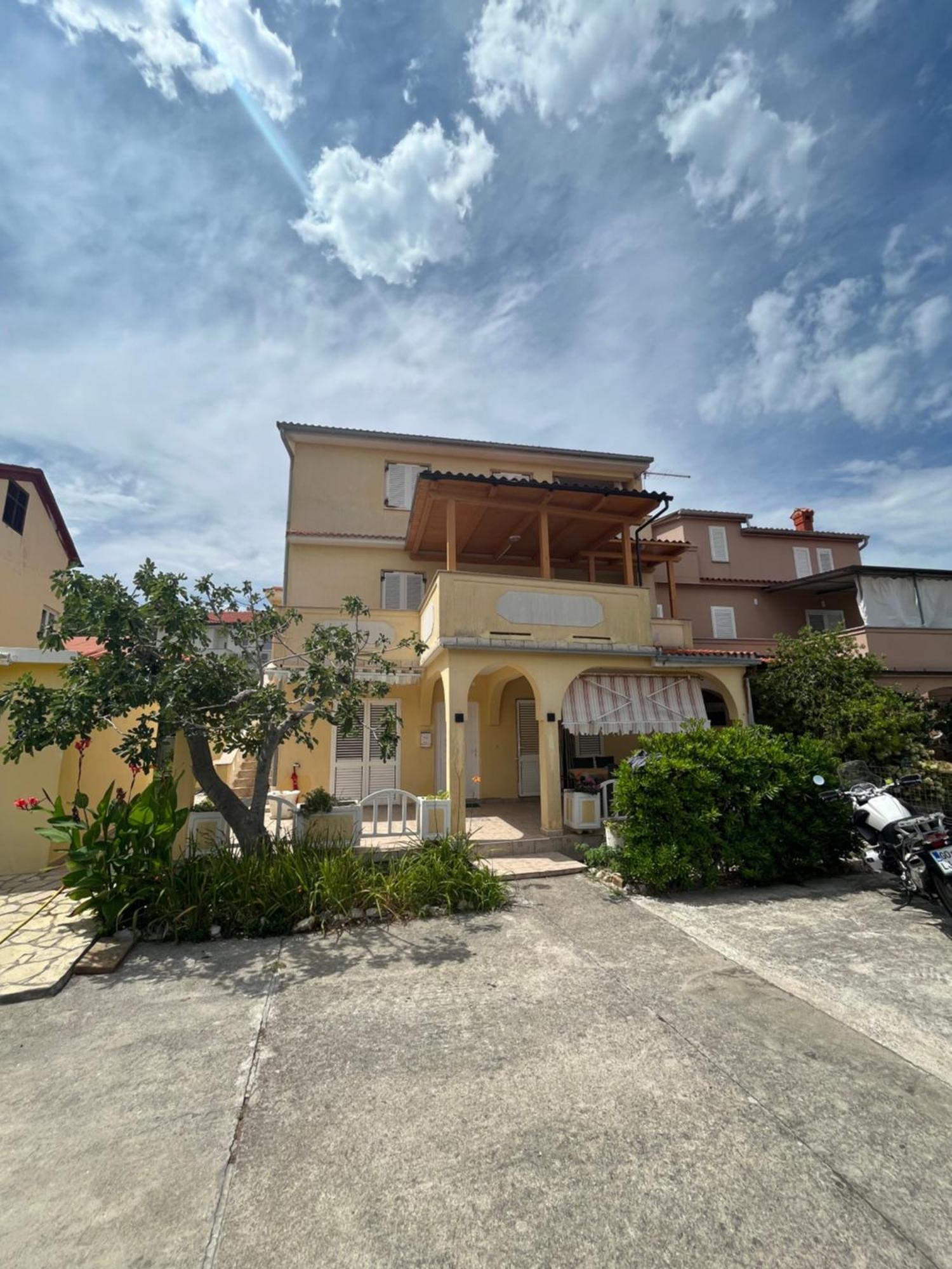 Apartments And Rooms Markovski Palit ภายนอก รูปภาพ